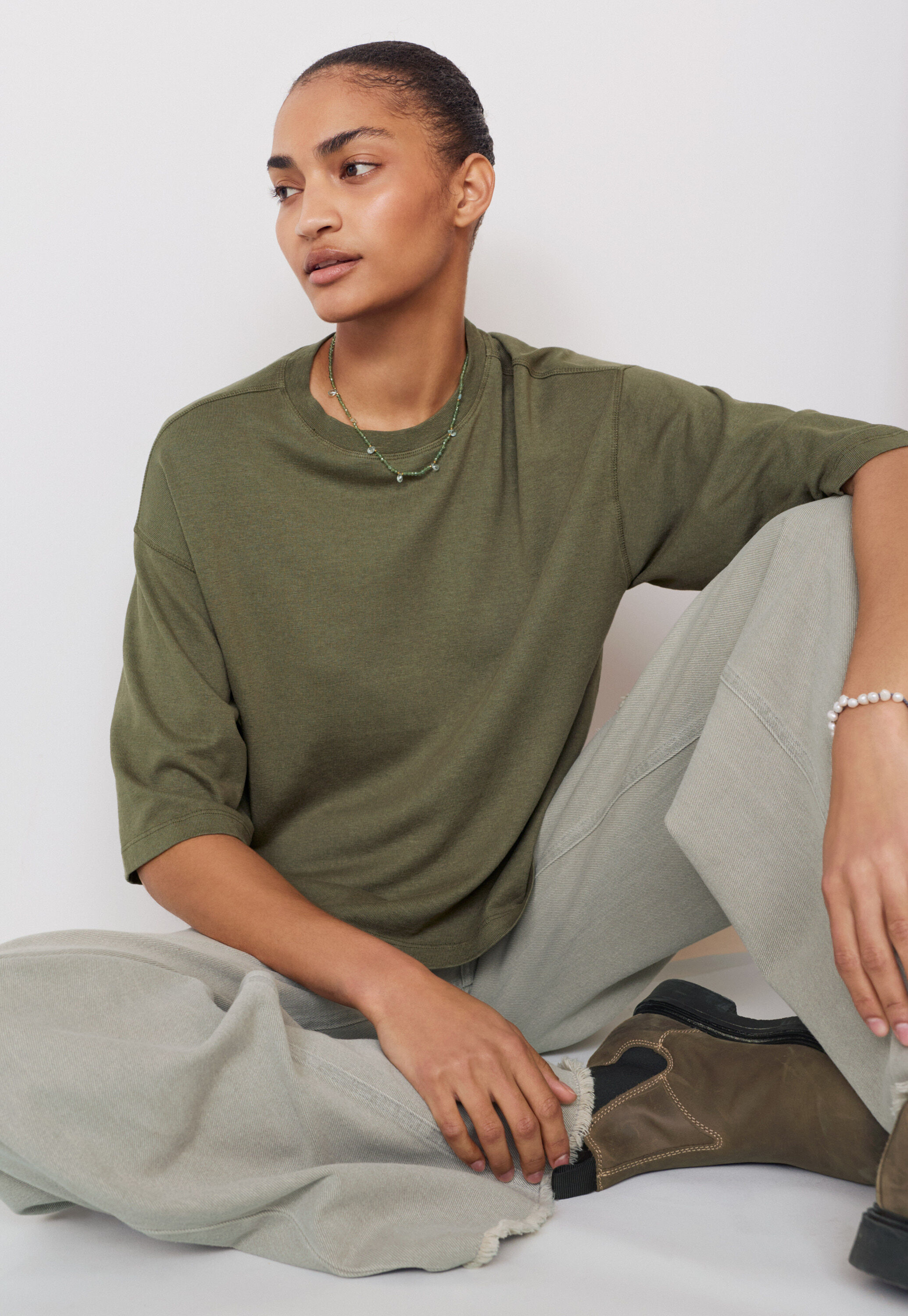 Drop-shoulder top
