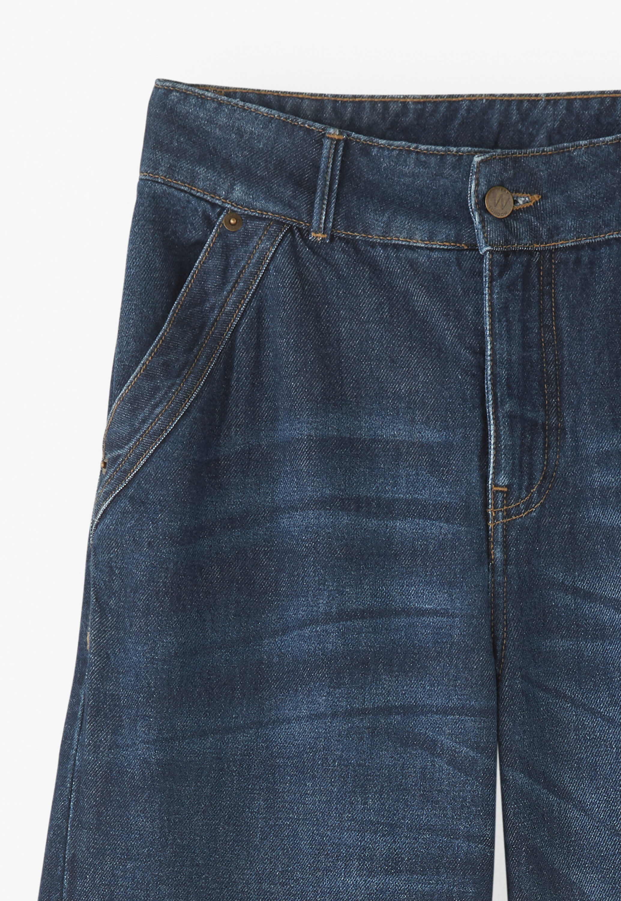 Wide flared jeans