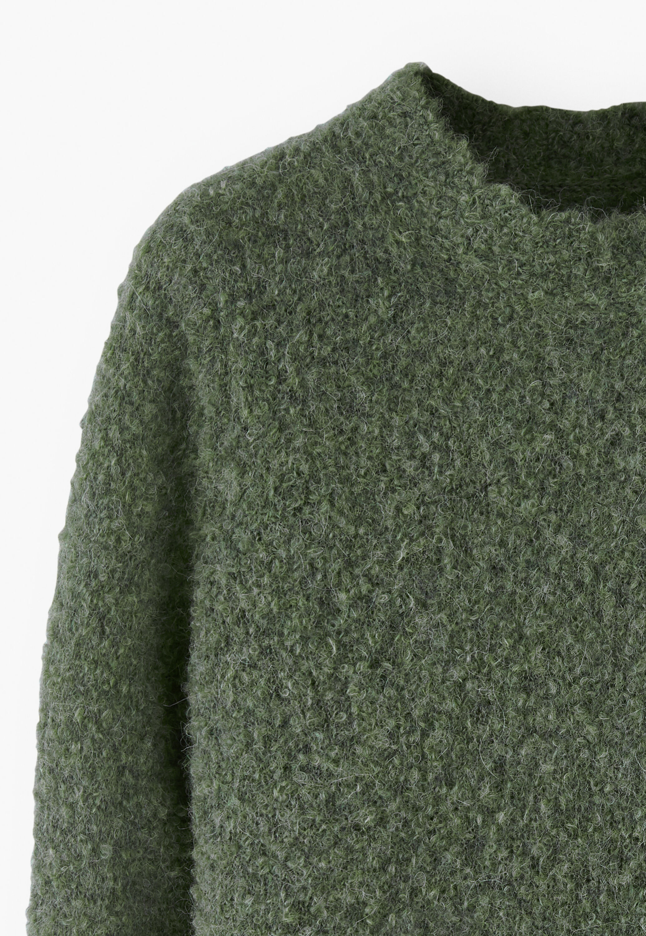 Round-neck sweater