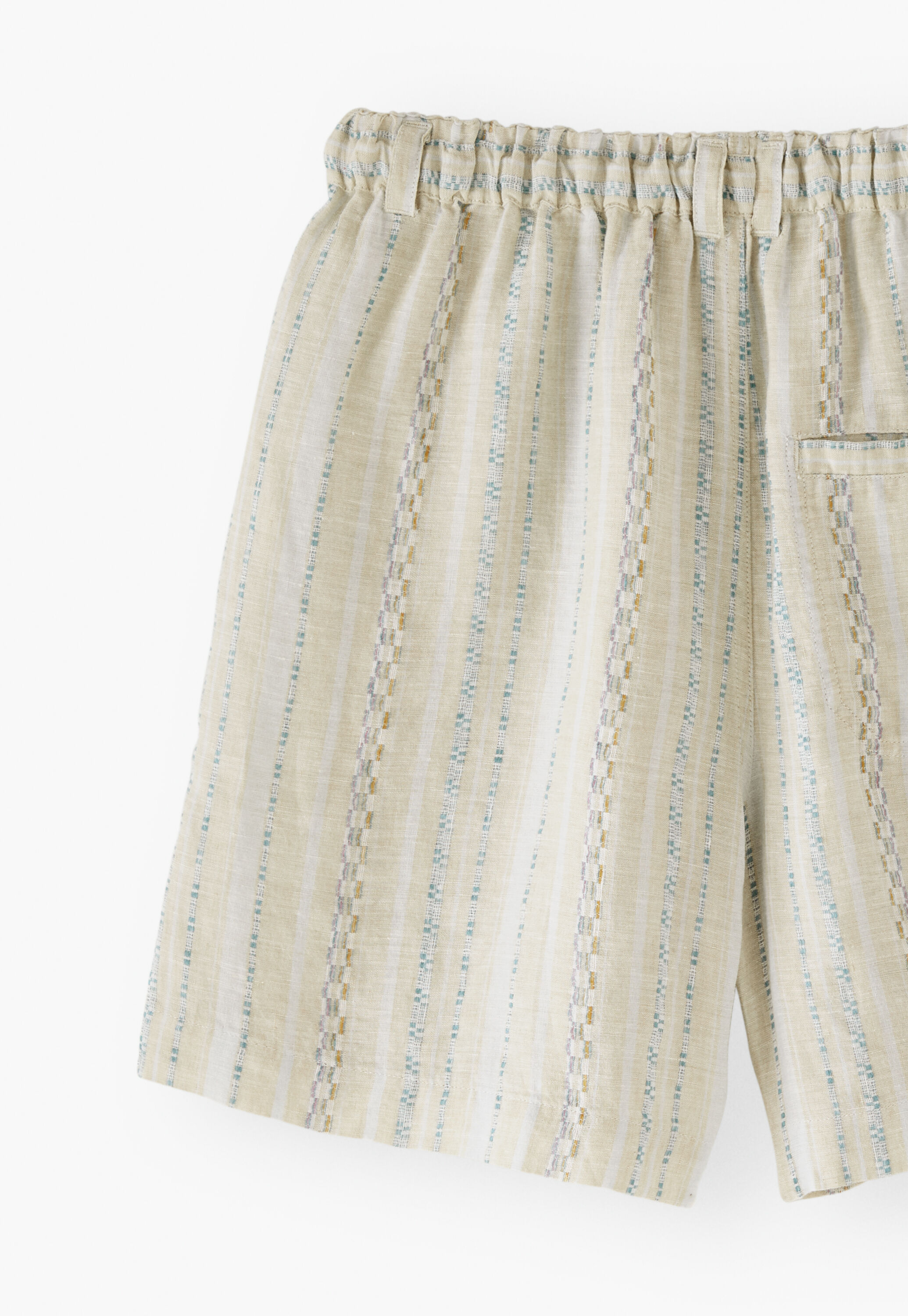 Pull-on shorts