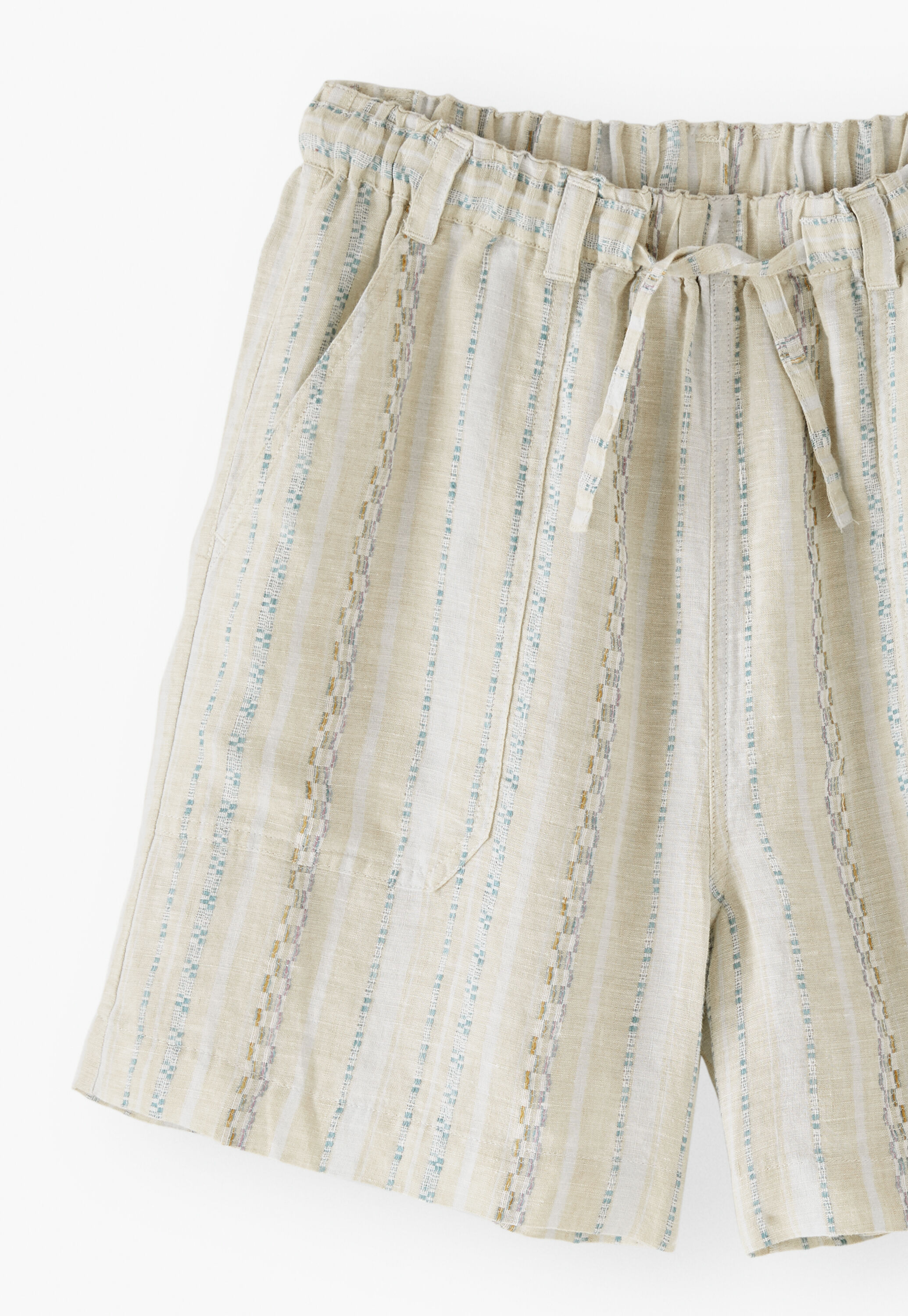 Pull-on shorts