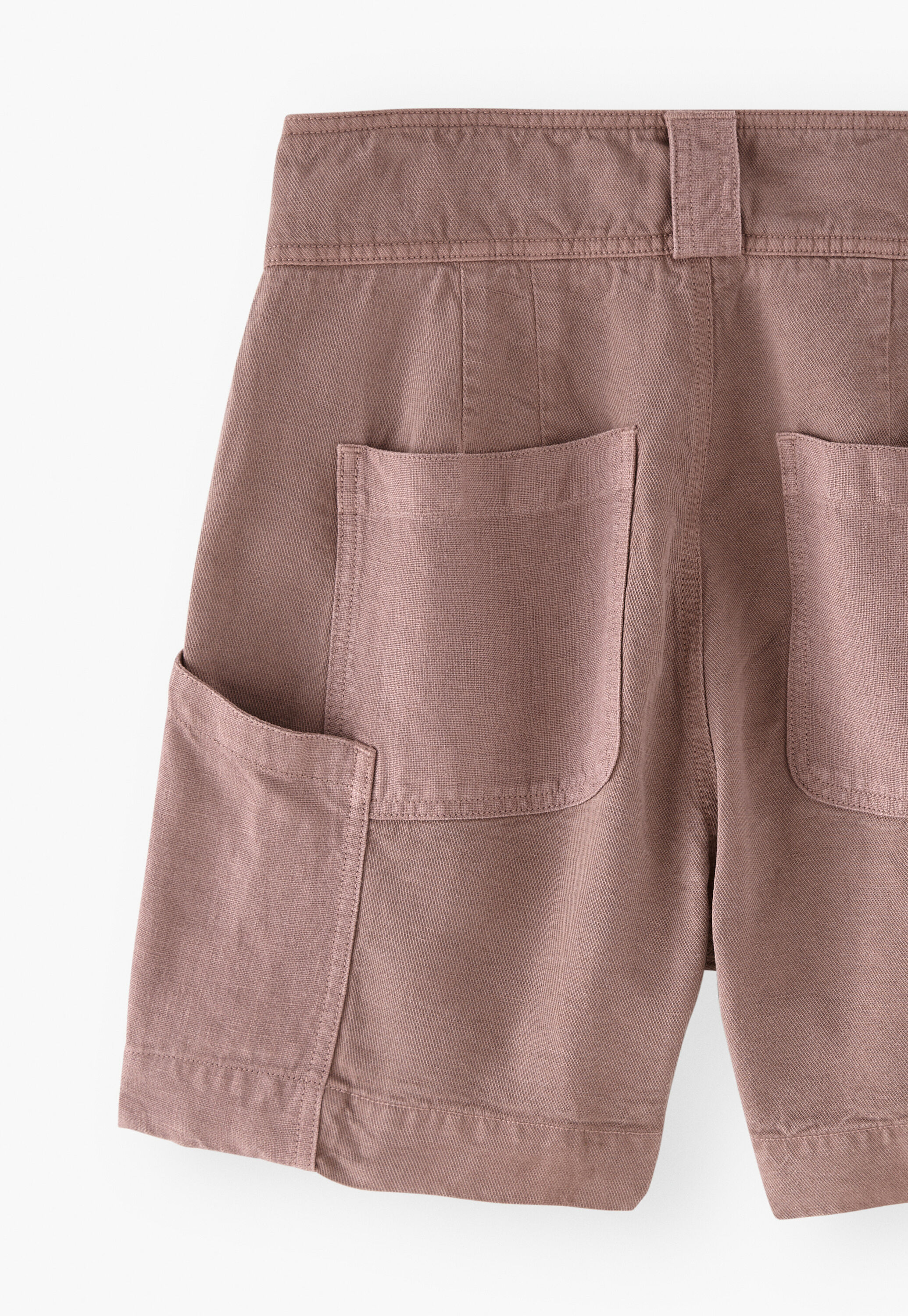 Contrast-fabric shorts
