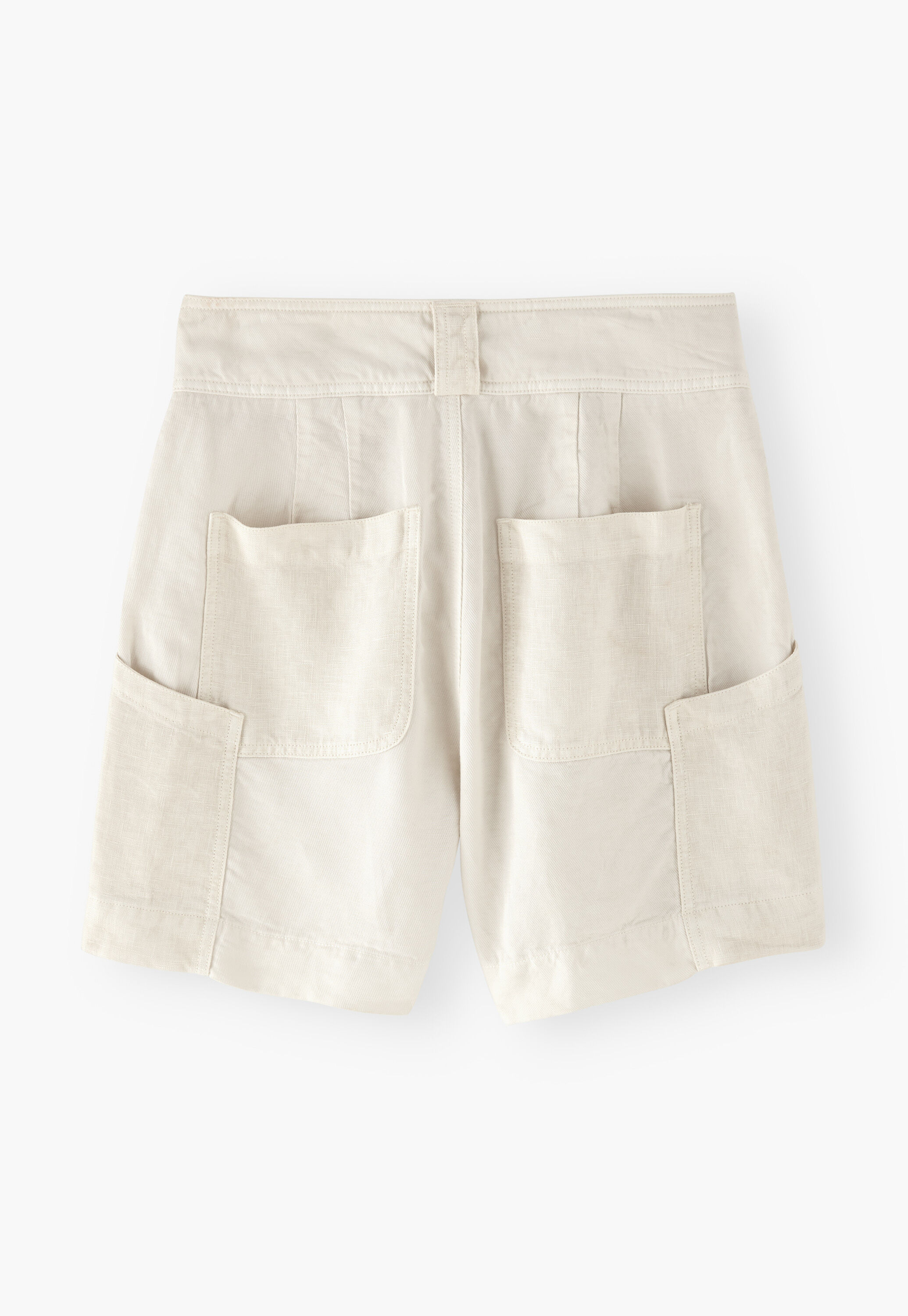 Contrast-fabric shorts