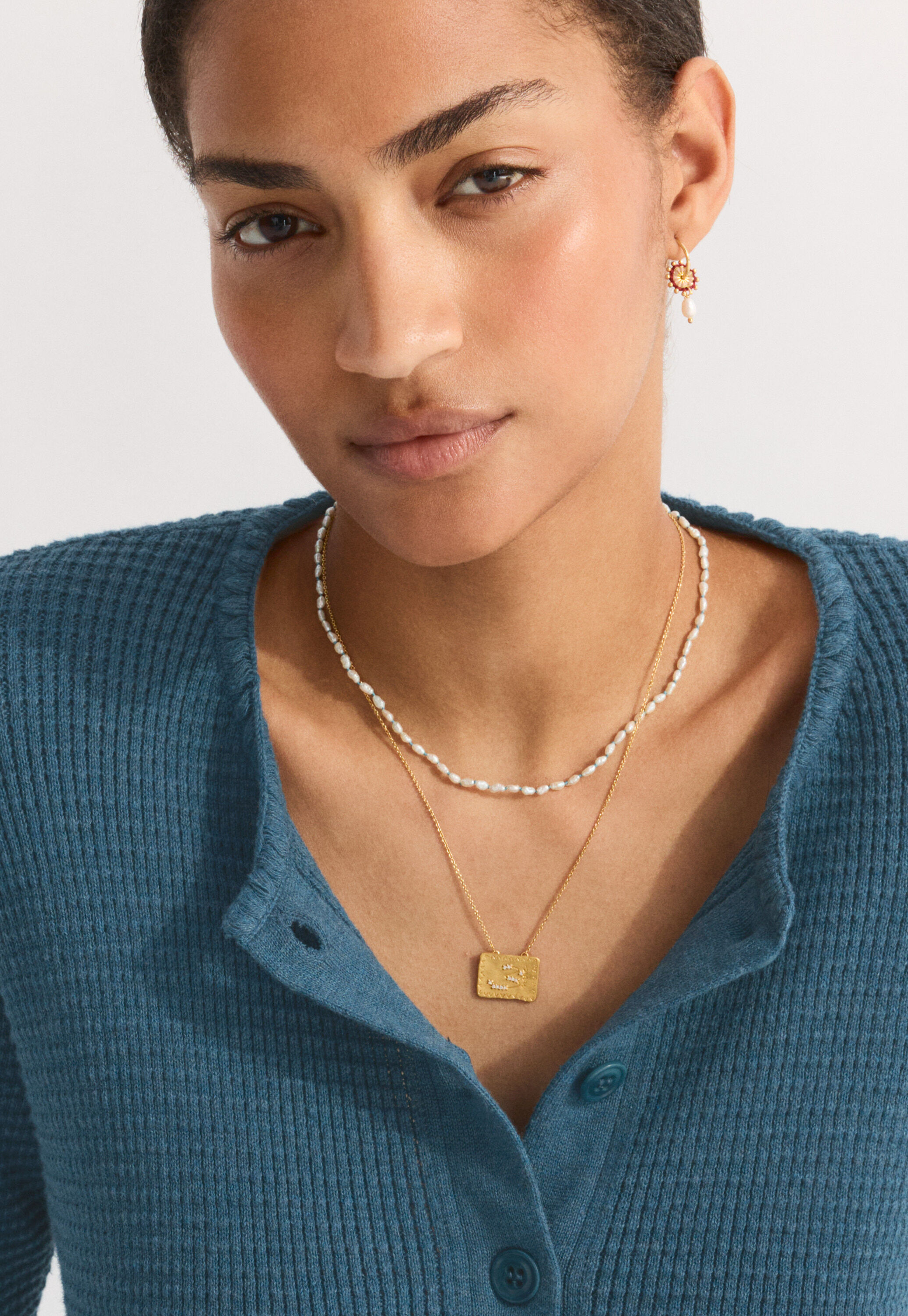 Beaded pearl necklace