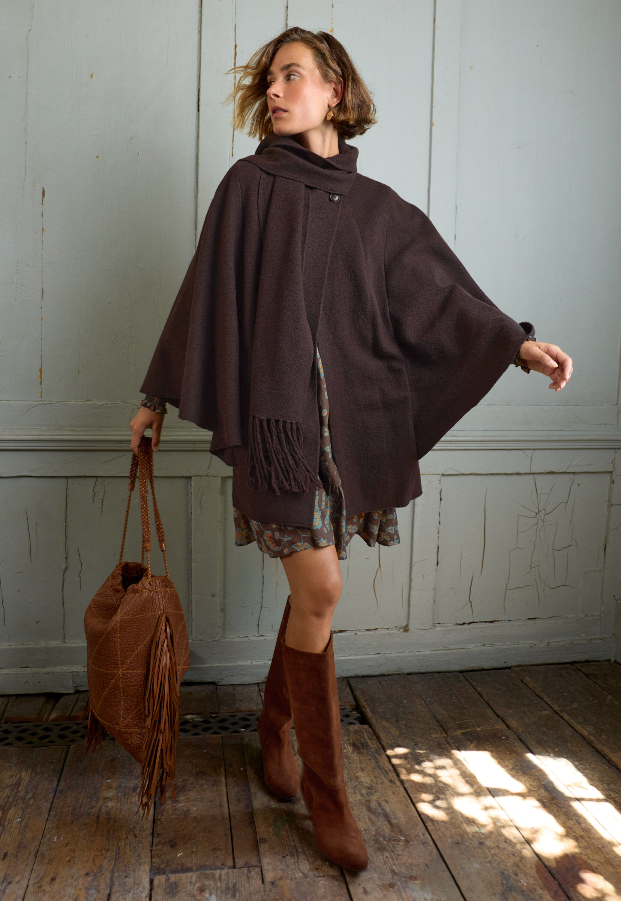 Boiled wool cape, Black coffee, large