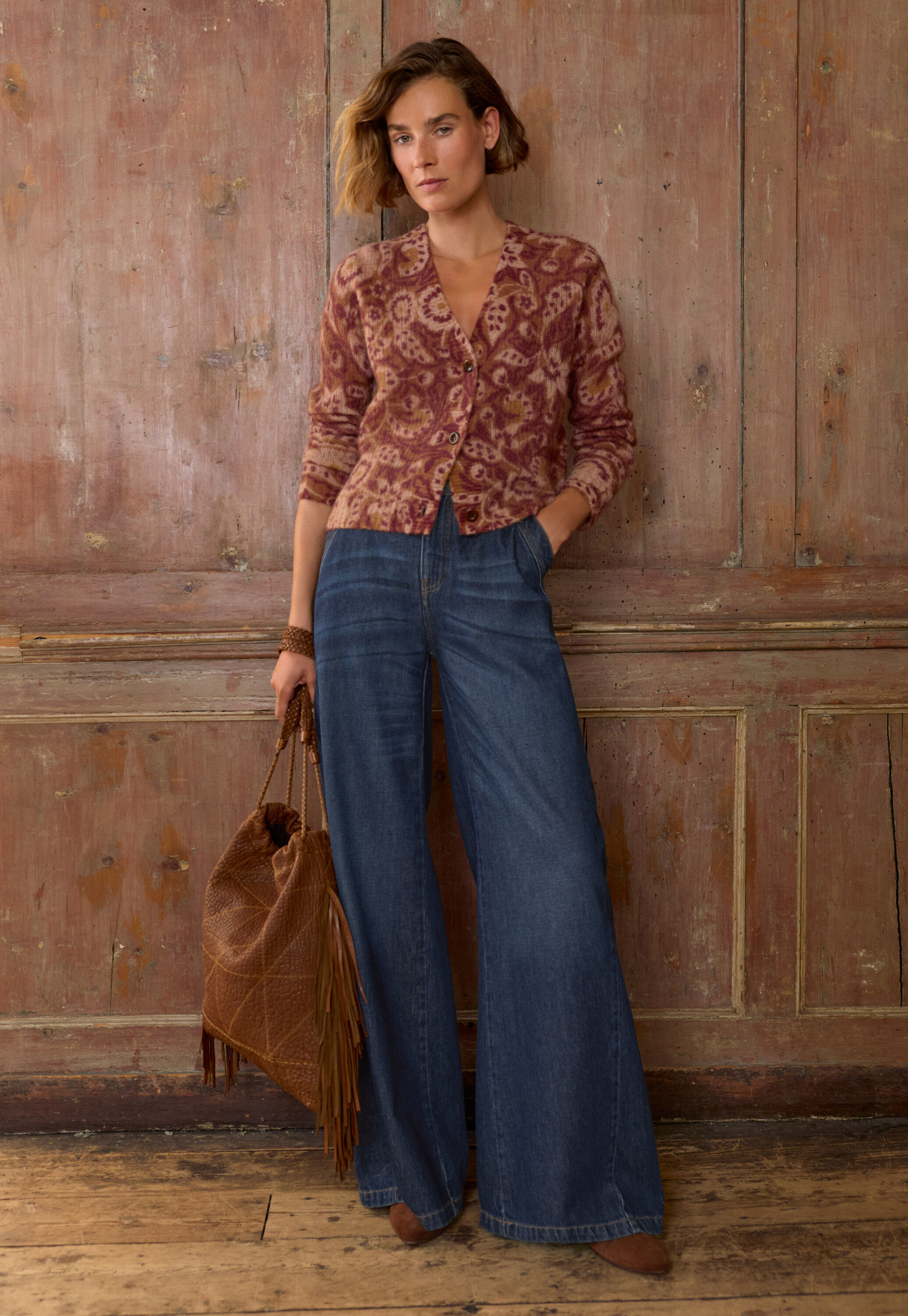 Wide flared jeans, Dark ocean, large