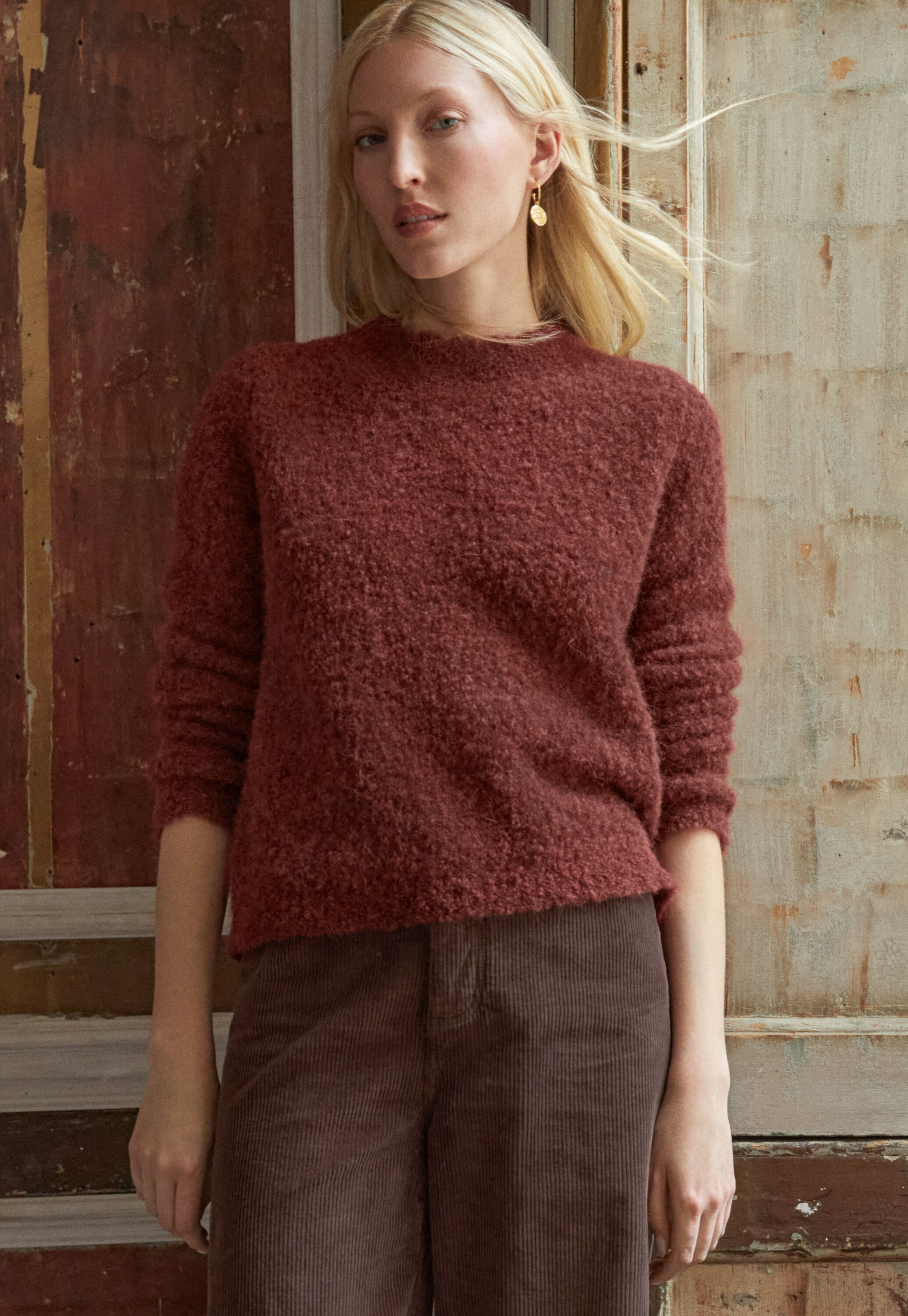 Round-neck sweater
